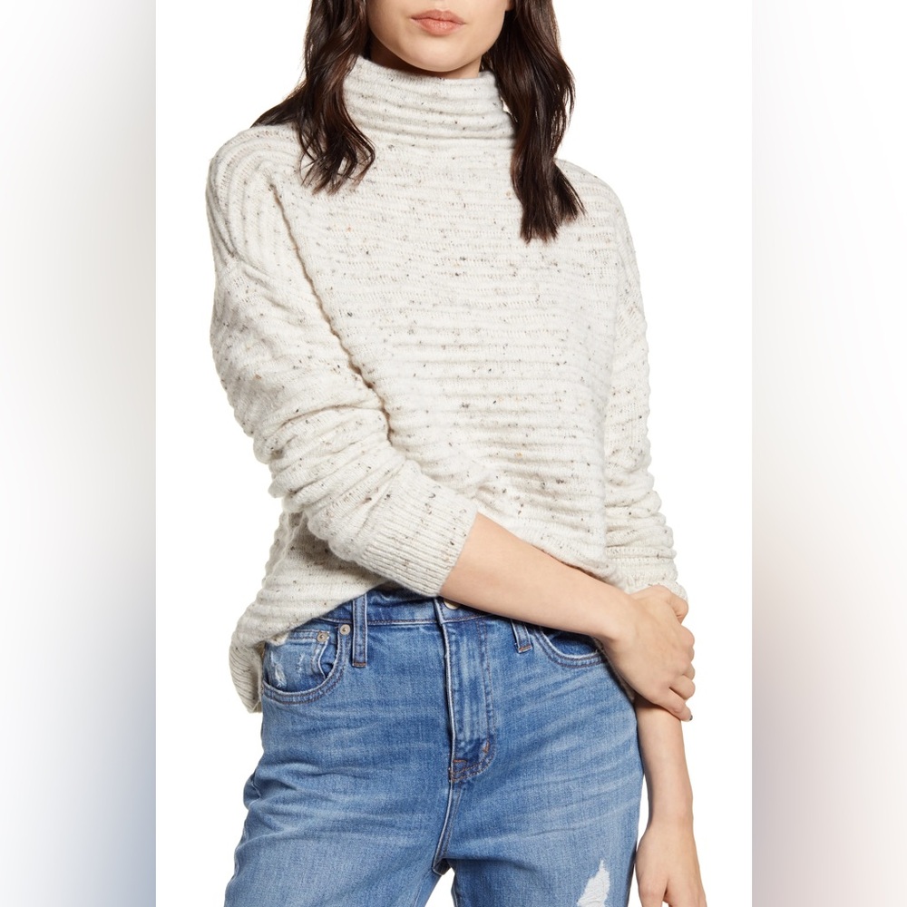 Madewell Donegal Light Gray Speckled Ribbed Mock Neck Sweater